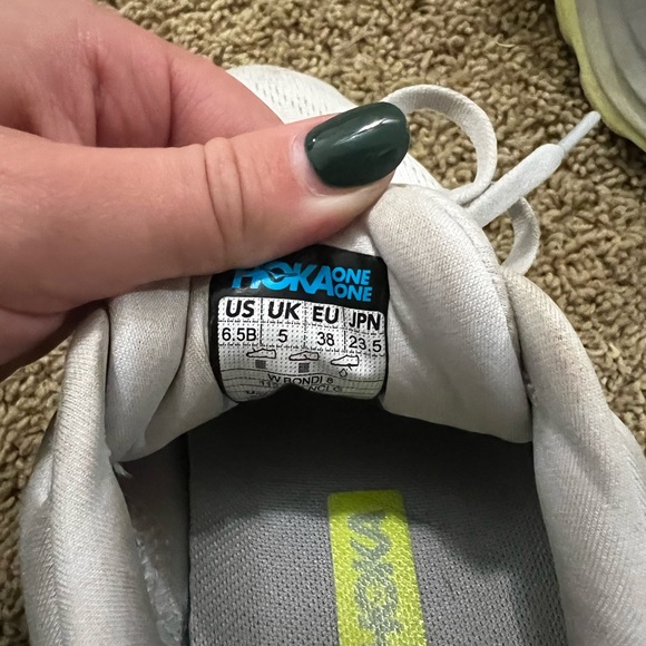 Hoka Shoes - Hoka Bondi 8 size 6.5. Brand new, work only a hand full of times